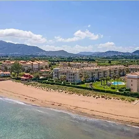- Bahia De